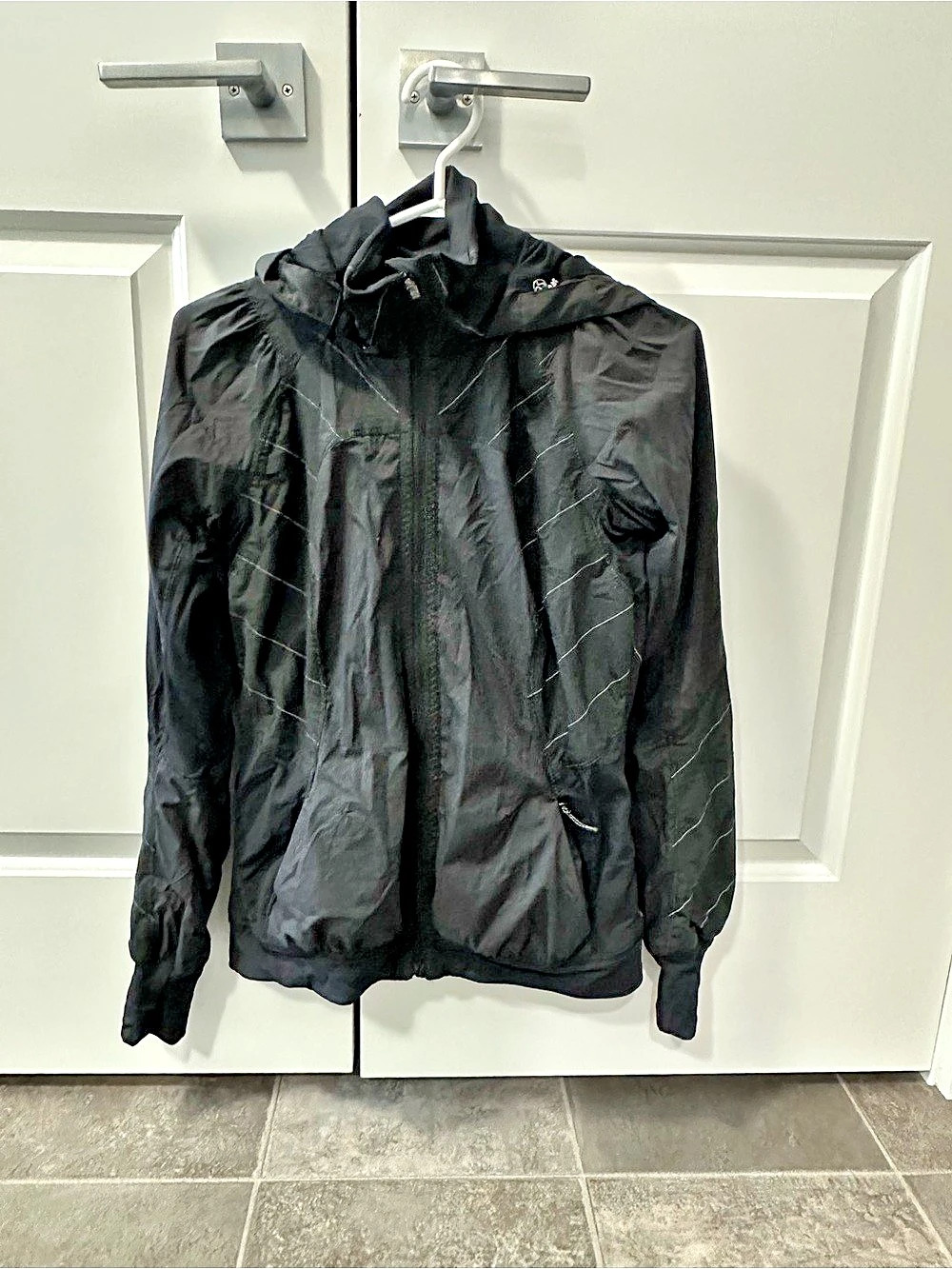 Lululemon Down for It All Jacket Black Hooded Jacket
